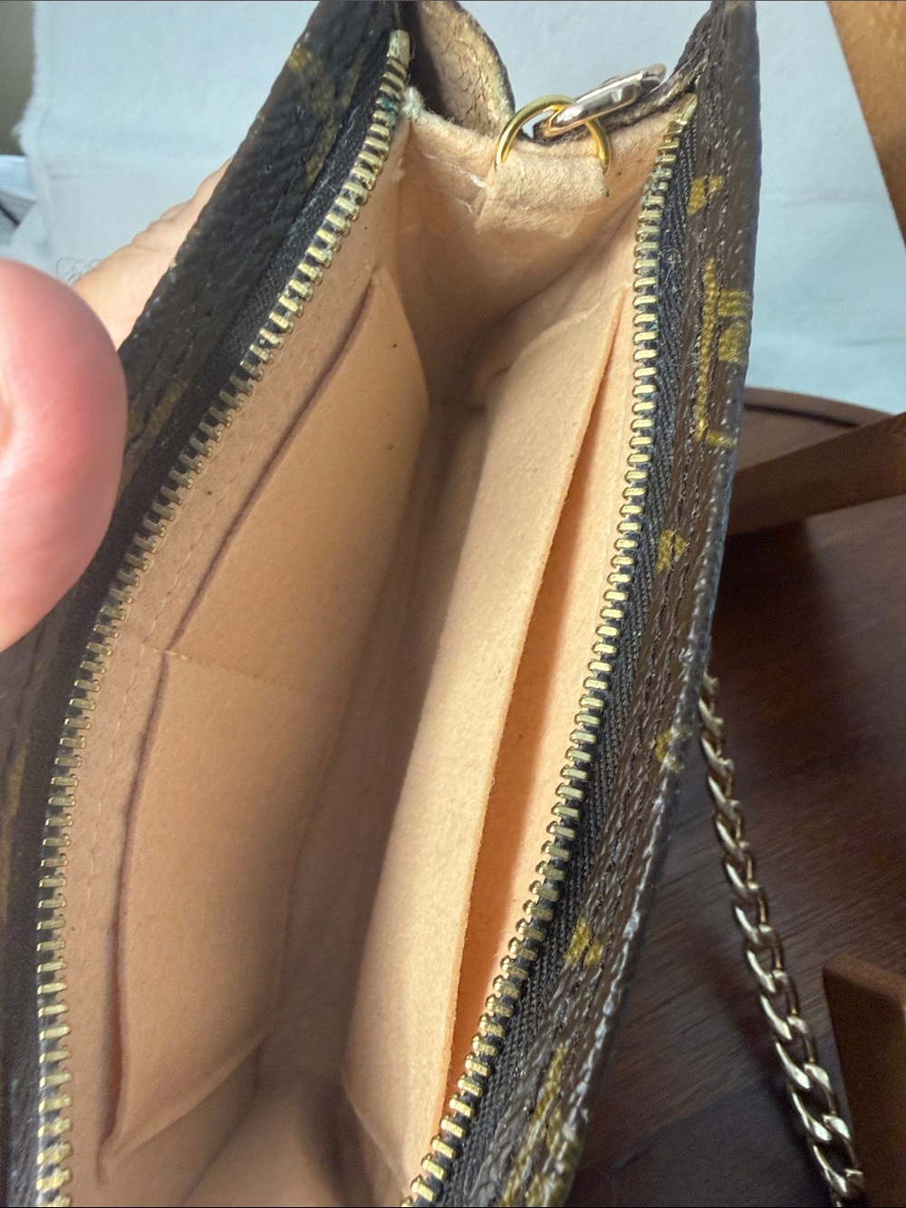 Authentic Louis Vuitton Bucket PM Accessories Pochette with 2 straps and insert - Picture 7 of 10